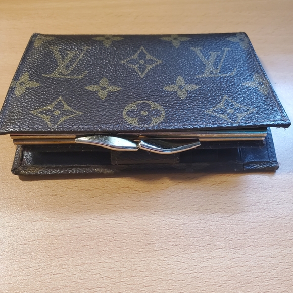 Vintage Authentic Louis Vuitton Wallet Coin Purse - Picture 7 of 8